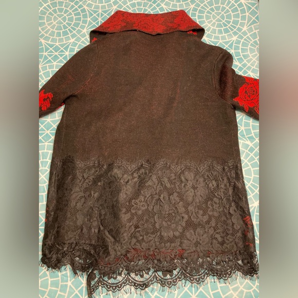 💛TODAY***$29***Cupio black open cardigan with red rose and lace accents. - Picture 4 of 4